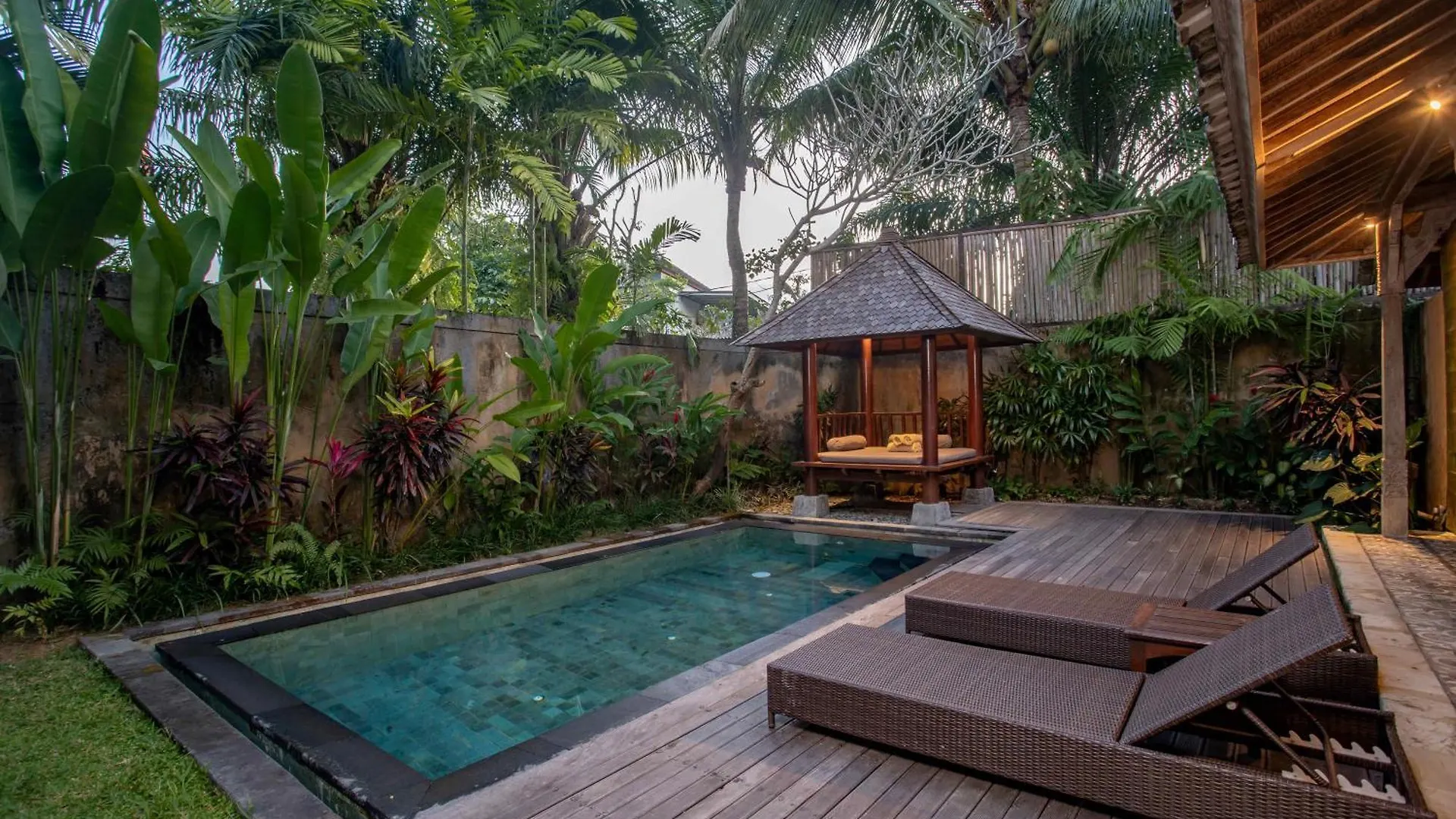 Arya Villas Ubud Индонезия