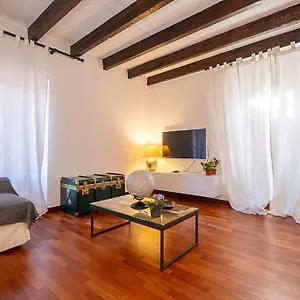 https://ht-moscova-skyline-view.italymilanhotels.net